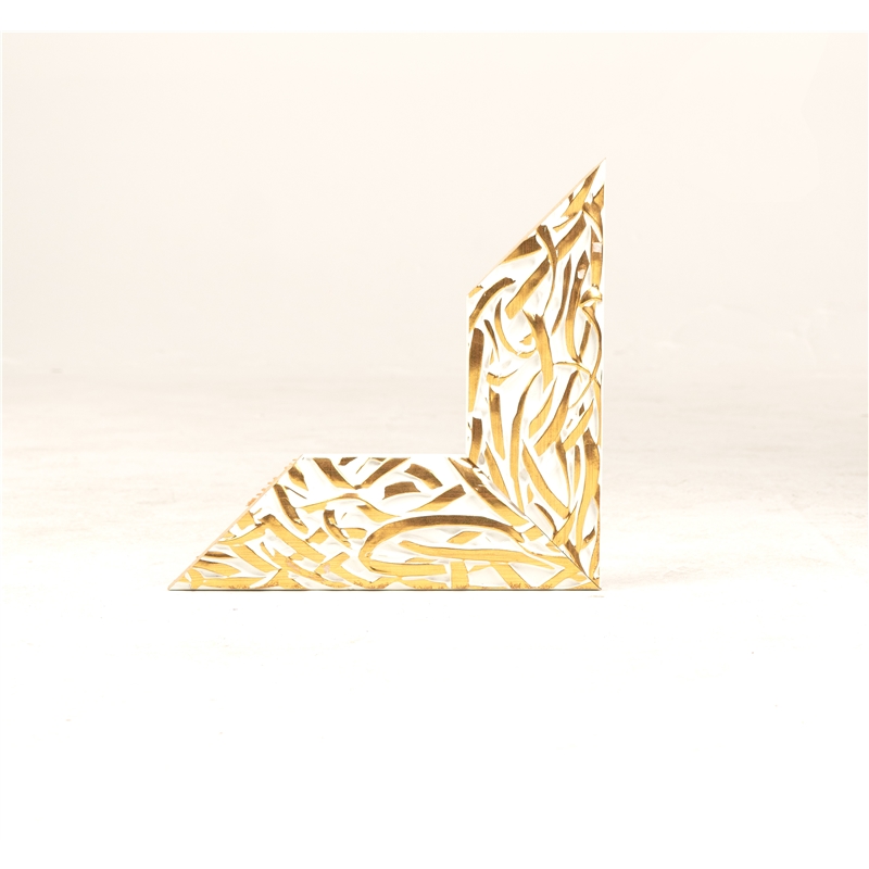 Moldura 26x100  Branco Ouro 0994200437fscm A Me MOLDARTPOVOA - 20210100200
