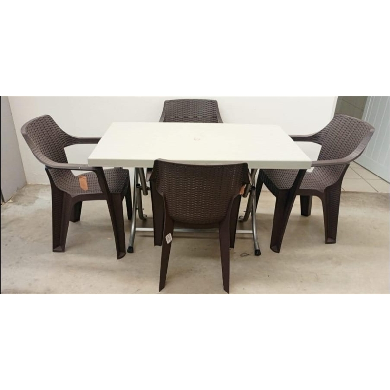 Cj Mesa Plast/met Rattan+4 Cad 120x70 Cinza - Flora FLORA - 20260200124