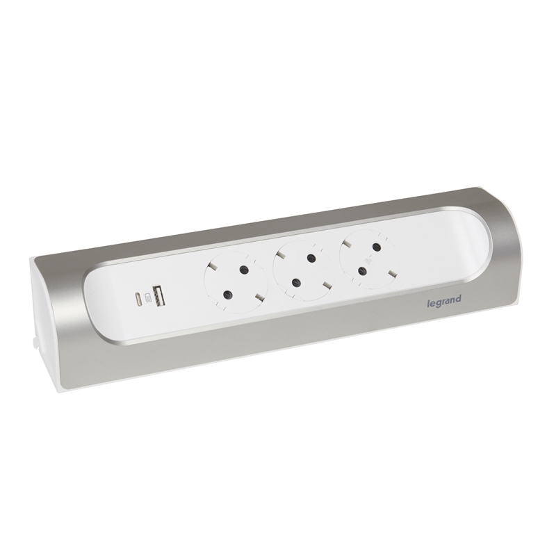 Extensao Mult.ang 3x2p+t Branco 694504-legrand LEGRAND - 20230300181